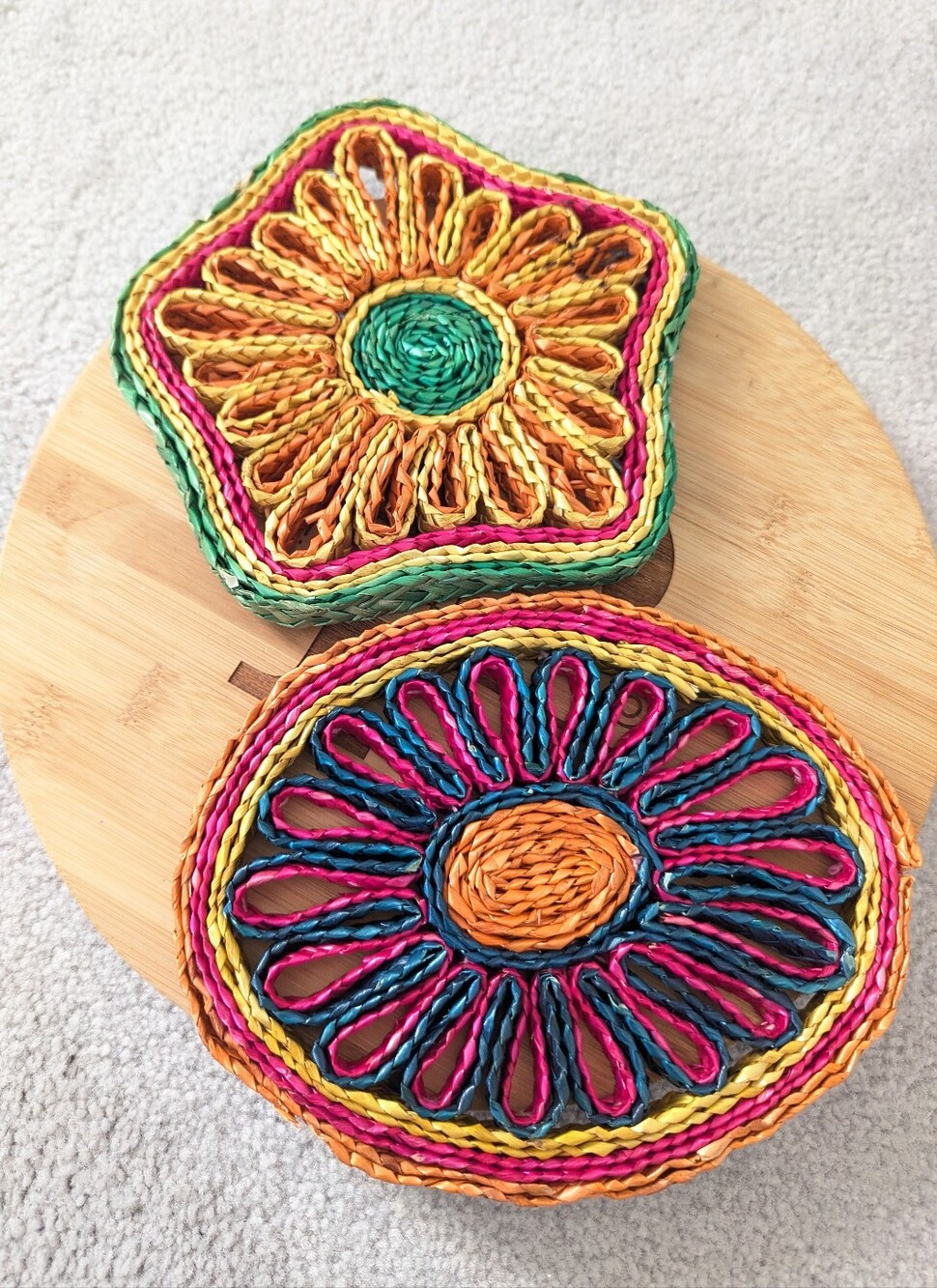 Vintage Raffia Woven Multicolor Trivet Set
